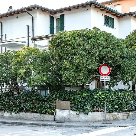 Se032 - Senigallia, Comodo Quadrilocale A 30 Mt Dal Mare *